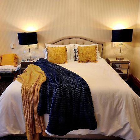 Deluxe Private Apartment And Studio - Ocean Views โกลด์โคสต์ ภายนอก รูปภาพ