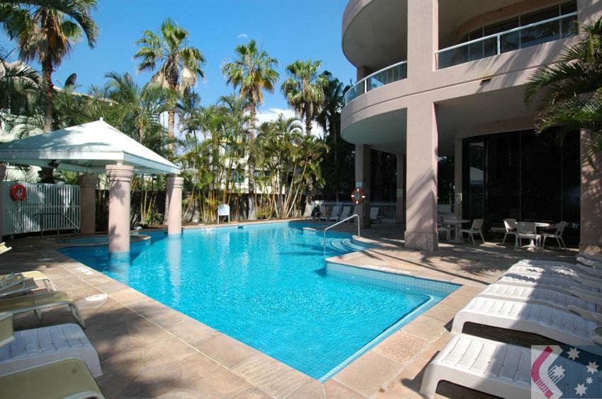 Deluxe Private Apartment And Studio - Ocean Views โกลด์โคสต์ ภายนอก รูปภาพ