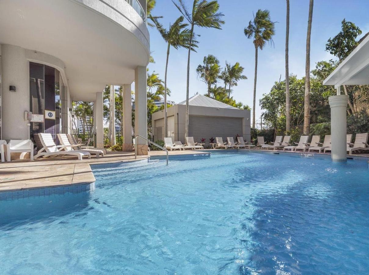 Deluxe Private Apartment And Studio - Ocean Views โกลด์โคสต์ ภายนอก รูปภาพ